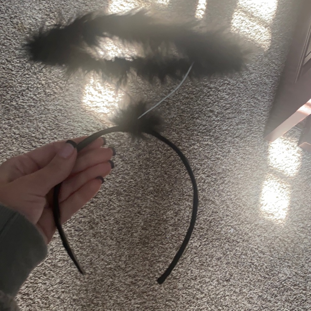 Fallen angel wings and halo (dark angel)